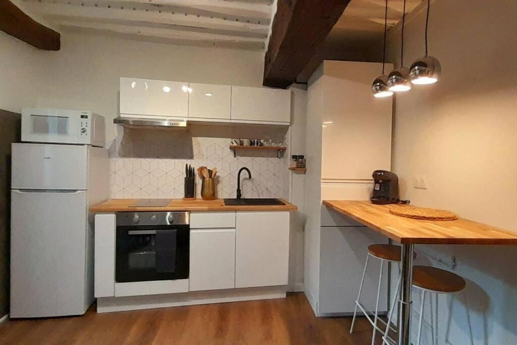 Le Cite D'Or Apartment Dijon Bagian luar foto